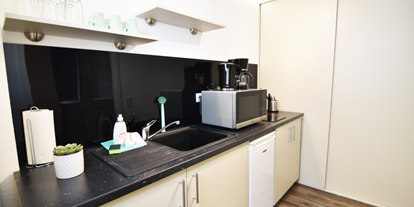 Monteurwohnung - Badezimmer: eigenes Bad - Radevormwald - Küche, HomeRent Unterkunft in Solingen - HomeRent in Solingen