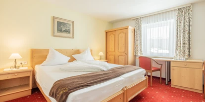 Monteurwohnung - Einzelbetten - Hötting - Doppelzimmer zur EInzelnutzung - Hotel Schönegg Seefeld