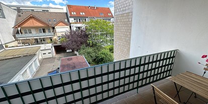 Monteurwohnung - Balkon - Emsland, Mittelweser ... - Balkon, HomeRent Unterkunft in Osnabrück - HomeRent in Osnabrück