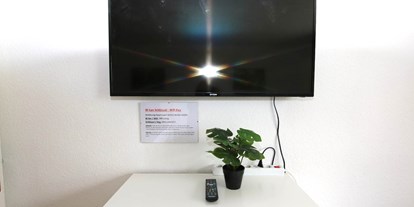 Monteurwohnung - Einzelbetten - Heuchelheim - TV, HomeRent Unterkunft in Wetzlar - HomeRent in Wetzlar