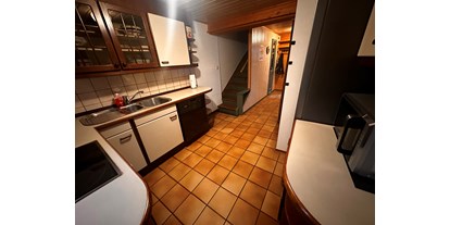 Monteurwohnung - Zimmertyp: Doppelzimmer - Ehringshausen - Küche  - Ferienwohnung Herborn Paula