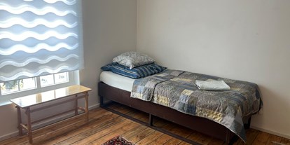 Monteurwohnung - Zimmertyp: Mehrbettzimmer - Schraden - Monteurzimmer Lauchhammer mit Balkon