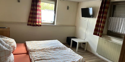 Monteurwohnung - Art der Unterkunft: Gästezimmer - PLZ 91717 (Deutschland) - Zimmer 5: 1 Doppelbett  - SGS Arberg