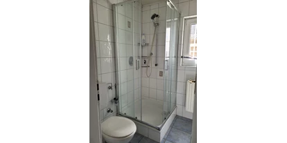 Monteurwohnung - Zimmertyp: Mehrbettzimmer - PLZ 41516 (Deutschland) - Badezimmer  - Dagmar Heß-Graf
