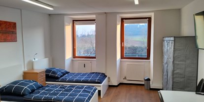 Monteurwohnung - Zimmertyp: Mehrbettzimmer - PLZ 74934 (Deutschland) - 3 Bett Zimmer - My-Skypalace