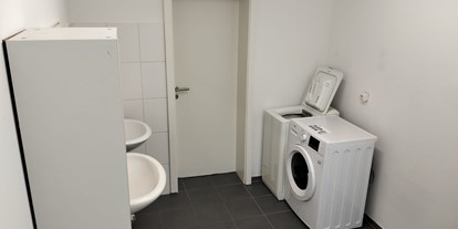 Monteurwohnung - Zimmertyp: Mehrbettzimmer - PLZ 74934 (Deutschland) - Waschraum - My-Skypalace