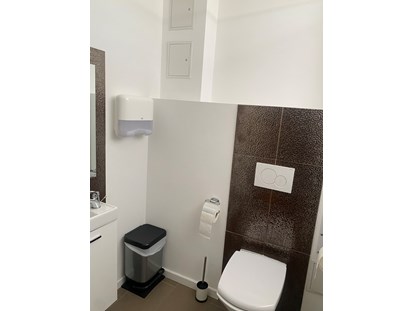 Monteurwohnung - Kühlschrank - PLZ 30173 (Deutschland) - Extra WC - Haus mit großer Terrasse