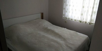 Monteurwohnung - Einzelbetten - PLZ 39245 (Deutschland) - Schlafzimmer - Monteurbungalow am Felsensee