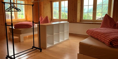 Monteurwohnung - Art der Unterkunft: Gästehaus - Glarus-Stadt - 2-Bett-Zimmer - Revier Bliili und Spitzer