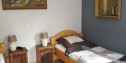 Monteurwohnung - Kühlschrank - PLZ 63571 (Deutschland) - Schlafzimmer 1 - Apartment Schaack