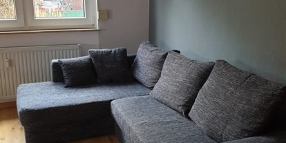 Monteurwohnung - Einzelbetten - PLZ 63683 (Deutschland) - Wohnzimmer - Apartment Schaack