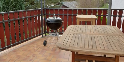 Monteurwohnung - Küche: eigene Küche - Ortenberg (Wetteraukreis) - Terrasse - Apartment Schaack