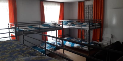 Monteurwohnung - Bettwäsche: Bettwäsche inklusive - Kolbingen - Haus Eßlingen