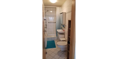 Monteurwohnung - Kühlschrank - PLZ 51674 (Deutschland) - Badezimmer - Ferienwohnung Denklingen
