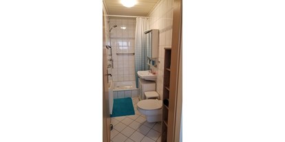 Monteurwohnung - Kühlschrank - PLZ 51766 (Deutschland) - Badezimmer - Ferienwohnung Denklingen