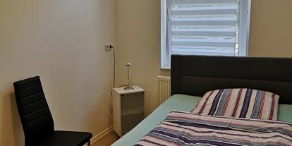 Monteurwohnung - Bettwäsche: Bettwäsche gegen Gebühr - Leubnitz - Schlafzimmer WHG 1 - Klein aber Fein