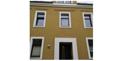 Monteurwohnung - Art der Unterkunft: Apartment - Wildenfels - Haupteingang - Klein aber Fein
