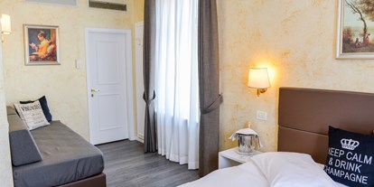Monteurwohnung - Badezimmer: eigenes Bad - Lugaggia - Hotel Millennium