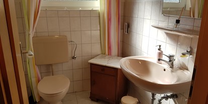 Monteurwohnung - PLZ 23562 (Deutschland) - kleines WC - Ferienhaus Ahlers