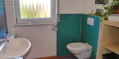 Monteurwohnung - Badezimmer: eigenes Bad - PLZ 88456 (Deutschland) - Ruhe auf dem Land