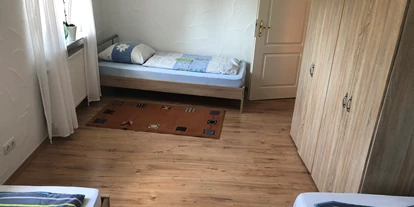 Monteurwohnung - Badezimmer: Gemeinschaftsbad - Breuberg - Mehrbettzimmer  - Darina Haus 