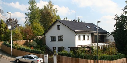 Monteurwohnung - Kühlschrank - Herborn (Lahn-Dill-Kreis) - Aussenansicht - Ferienwohnung-Dillenburg-Bonsels