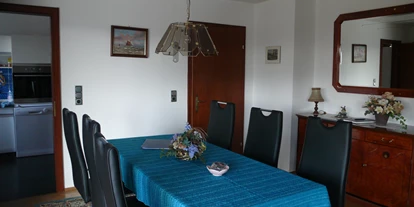 Monteurwohnung - Zimmertyp: Mehrbettzimmer - Angelburg - Esszimmer - Ferienwohnung-Dillenburg-Bonsels