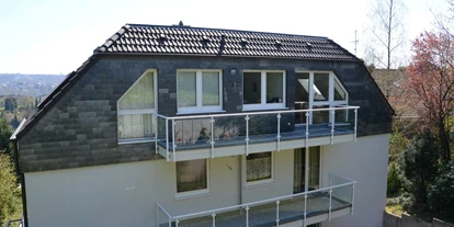 Monteurwohnung - Bettwäsche: Bettwäsche inklusive - Wuppertal Ronsdorf - Bis 4 Personen - hochwertige Wohnung in 42349 Wuppertal - ZENTRAL und GRÜN 