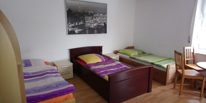 Monteurwohnung - Schwäbische Alb - Mehrbettzimmer mit Einzelbetten - Wohnung