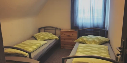 Monteurwohnung - Zimmertyp: Doppelzimmer - Berching - Kann auf Wunsch zu Einzelzimmer verwandelt werden.  - Pension Zentrum