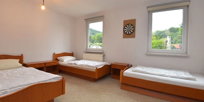 Monteurwohnung - Bettwäsche: Bettwäsche inklusive - Angelroda - Schlafzimmer 2 (4 Betten) - Haus Markus