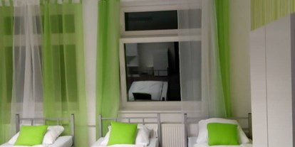 Monteurwohnung - PLZ 22393 (Deutschland) - Einzelbetten der Monteurzimmer NAG Boarding Houses in Hamburg - Rose