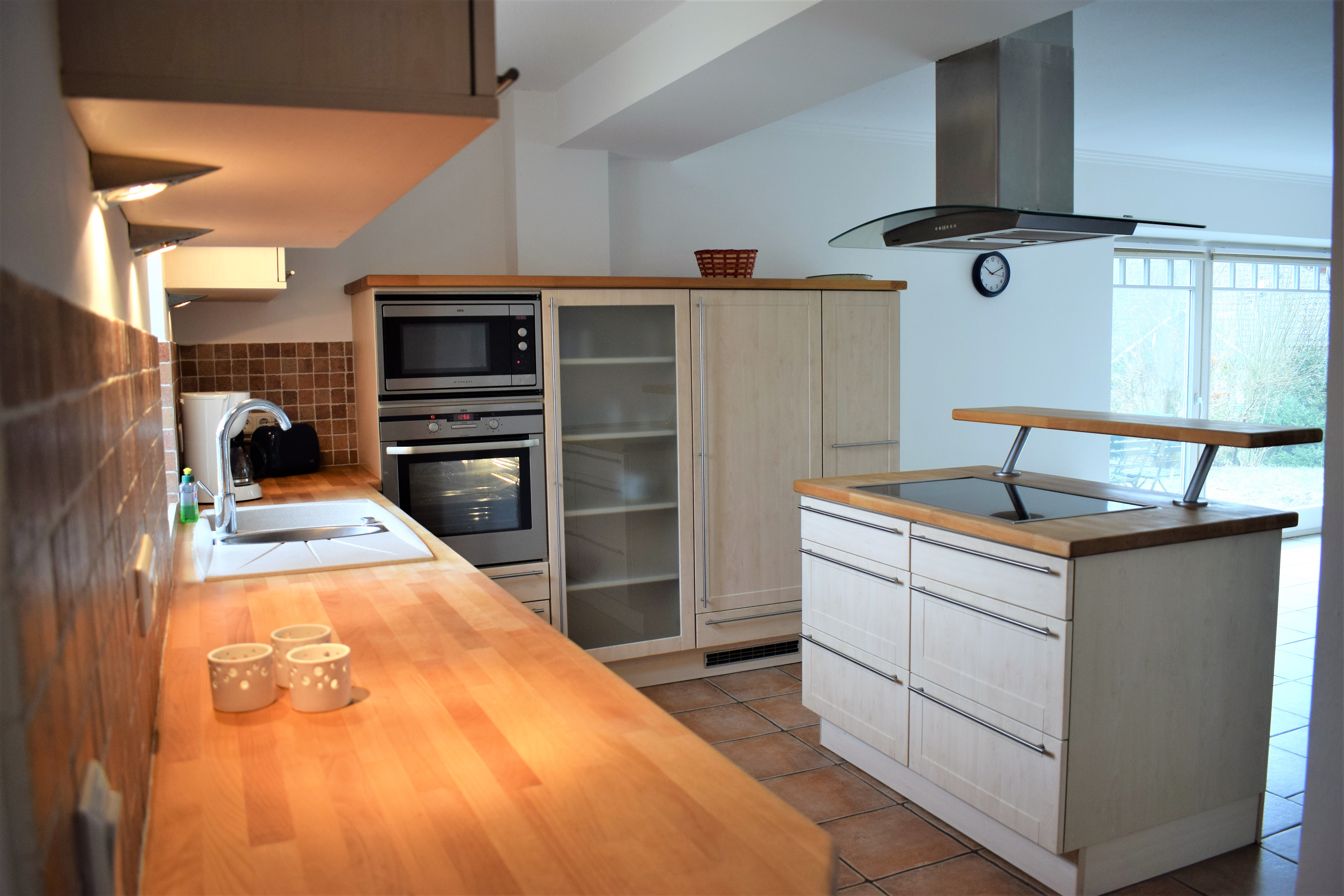 Monteurzimmer - Küche - Reetdachhaus Bongsiel Sönke-Nissen-Koog