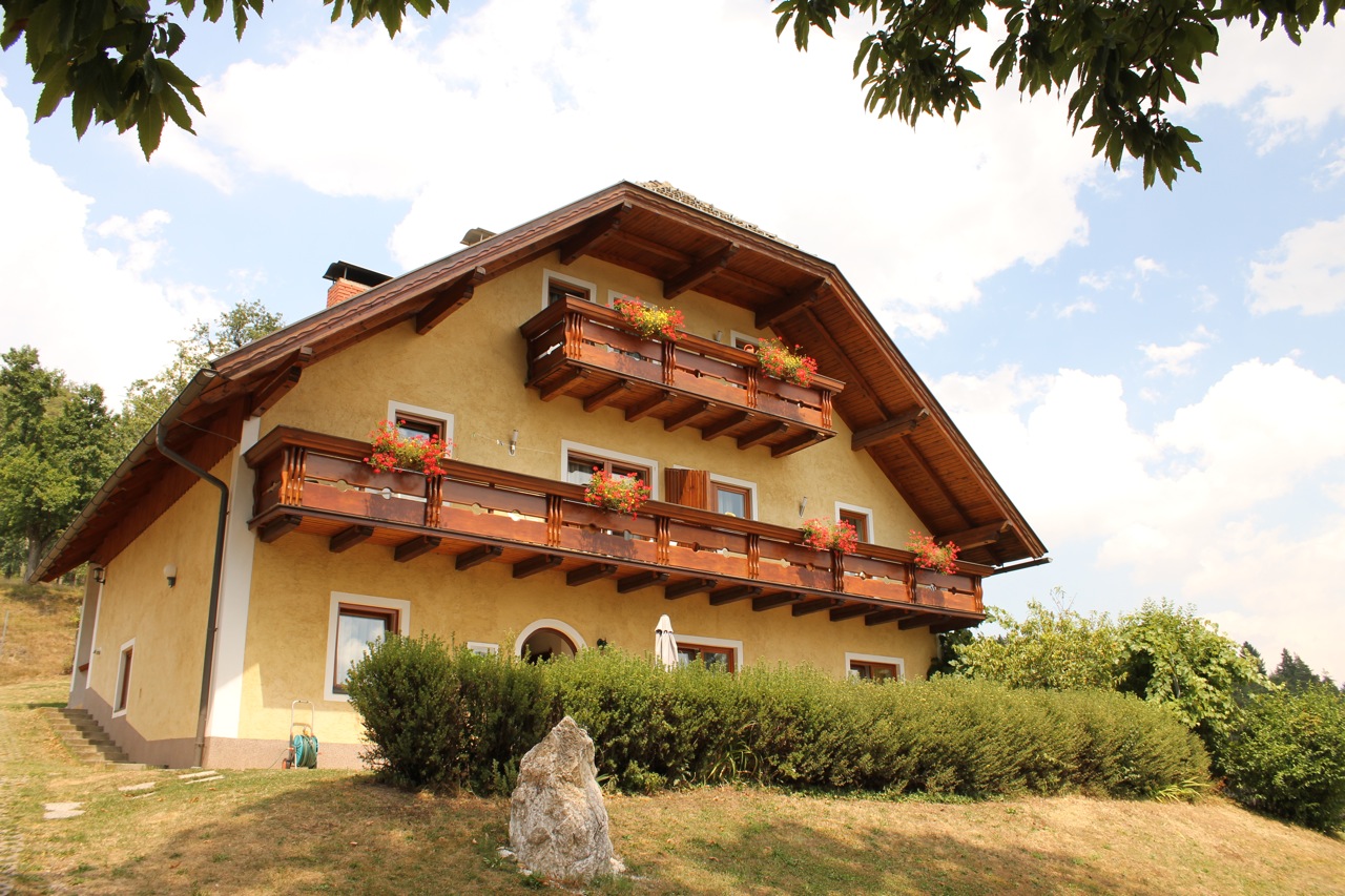 Monteurzimmer - Ferienhaus Huber - Huber