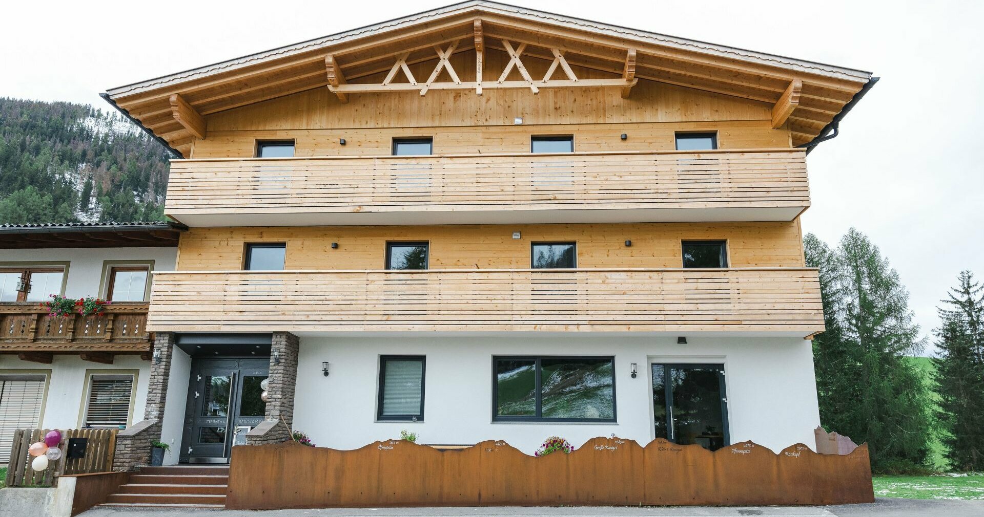 Monteurzimmer - Appartementhaus Bergkristall