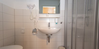 Monteurwohnung - Zimmertyp: Doppelzimmer - PLZ 78583 (Deutschland) - Gästehaus Stern