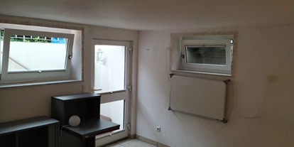 Monteurwohnung - Zimmertyp: Einzelzimmer - PLZ 71120 (Deutschland) - Regina Häusermann Stuttgart Nord - Regina Häusermann 🌺 Stuttgart Nord, frei ab SOFORT Juli, August 2019