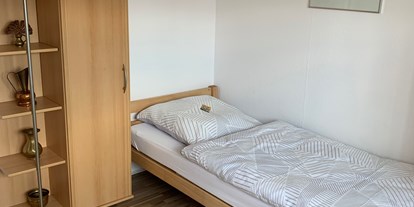 Monteurwohnung - Zimmertyp: Doppelzimmer - Berlin-Stadt - Gästehaus Falkensee mit Pool, nahe Berlin 