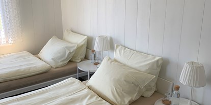 Monteurwohnung - Zimmertyp: Doppelzimmer - Retschwil - Zweibettzimmer  - Ferienhaus Seeblick