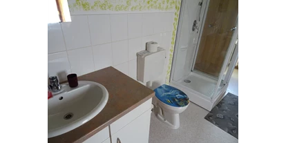 Monteurwohnung - Badezimmer: Gemeinschaftsbad - Timmenrode - Das Bad - Familie Melcher