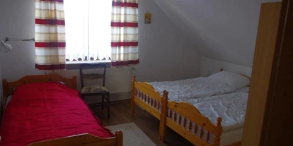 Monteurwohnung - Zimmertyp: Mehrbettzimmer - Padingbüttel - Dreibettzimmer - Ferienwohnung Gerdes