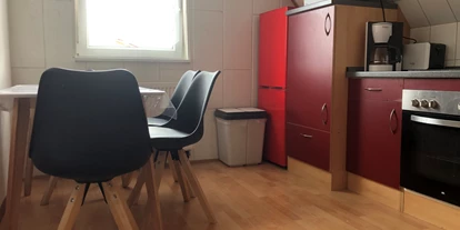 Monteurwohnung - Zimmertyp: Mehrbettzimmer - Wenzenbach - Küche, Essbereich - (BUL102) Moderne Monteurwohnung 