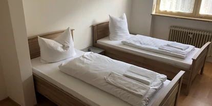 Monteurwohnung - Art der Unterkunft: Apartment - Wenzenbach - Schlafzimmer 2 - (R132) Gemütliche Monteurwohnung 