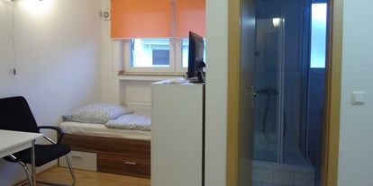 Monteurwohnung - Zimmertyp: Doppelzimmer - Köln - Beispiel: Eizel- Doppelapartment - Apartments Slobodyansky