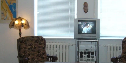 Monteurwohnung - Zimmertyp: Einzelzimmer - Krölpa - Mit TV und Couch - ZIMMERVERMIETUNG OPPEL