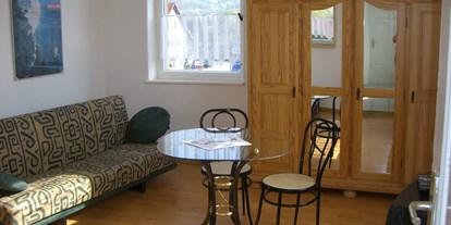 Monteurwohnung - Art der Unterkunft: Gästezimmer - Unterwellenborn - Möblierte Zimmer für Monteure - ZIMMERVERMIETUNG OPPEL