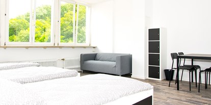 Monteurwohnung - Bettwäsche: Bettwäsche inklusive - Tamm - Ferienwohnung in Stuttgart - Urbanbnb bietet Zimmer und Ferienwohnungen in Stuttgart