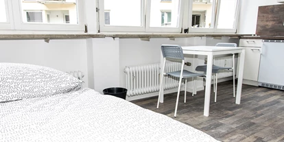 Monteurwohnung - Zimmertyp: Einzelzimmer - PLZ 70329 (Deutschland) - günstige Tagespreise oder auch gerne noch günstiger zum Monatspreis - Wohnen auf Zeit - möblierte Monteurzimmer ab 1 Monat