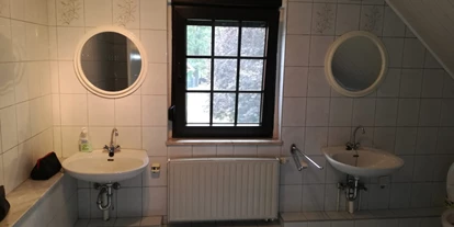 Monteurwohnung - Badezimmer: Gemeinschaftsbad - Felixsee - Stefan Tischer