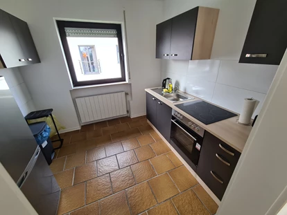 Monteurwohnung - Kühlschrank - PLZ 64839 (Deutschland) - zwei Küchen auf zwei Stockwerken vorhanden  - Haus Herberge am Waldrand 